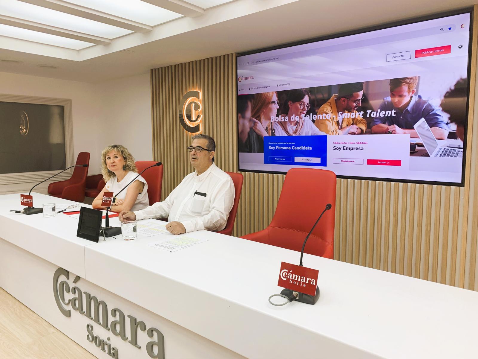 La Cámara refuerza su área de Empleo con un nuevo portal más operativo, un canal de Whatsapp y programas dirigidos a mejorar la empleabilidad 